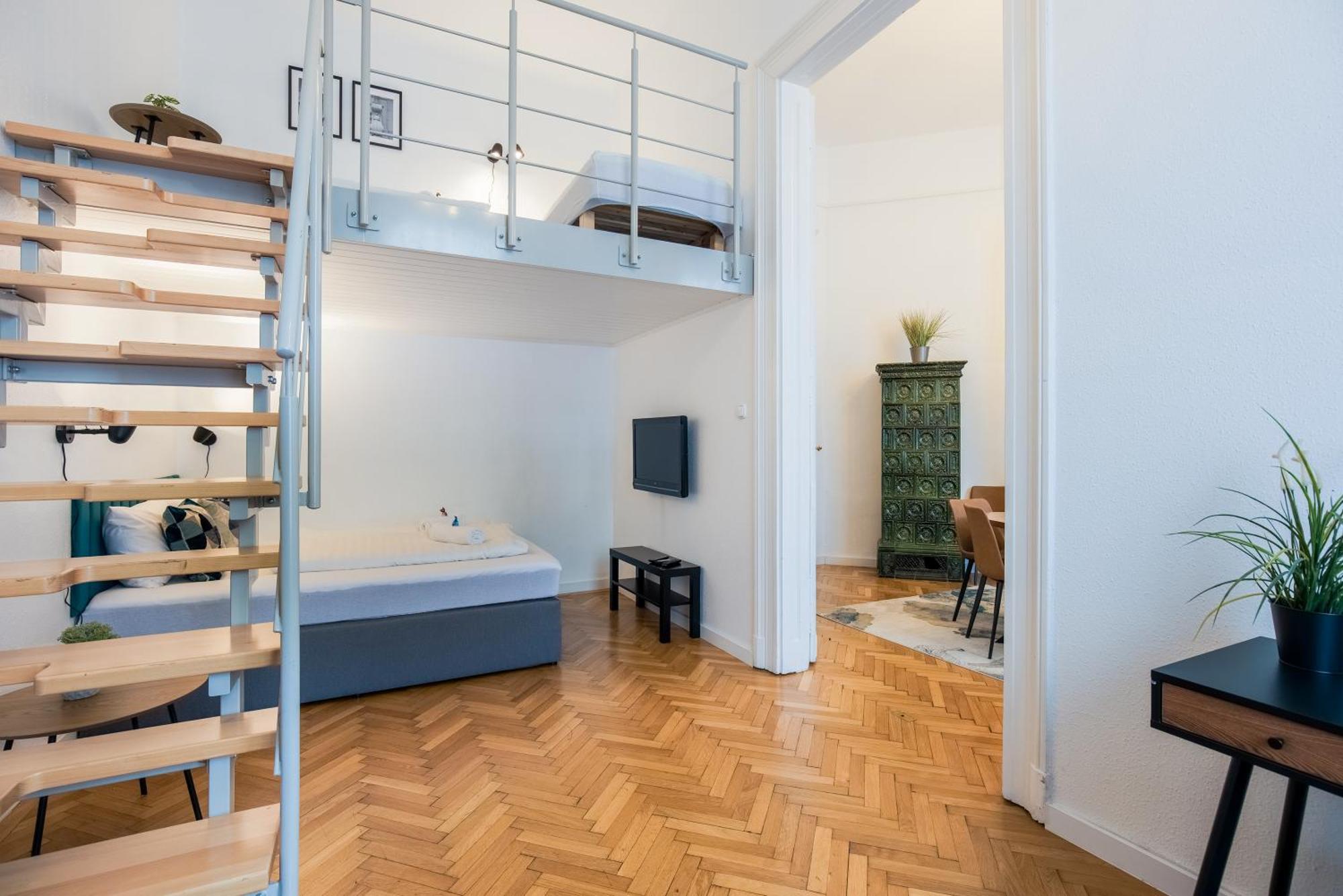 Maverick Apartments Будапеща Екстериор снимка