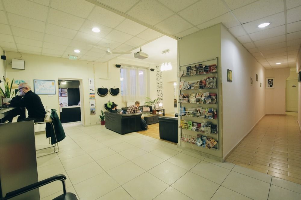 Maverick Apartments Будапеща Екстериор снимка